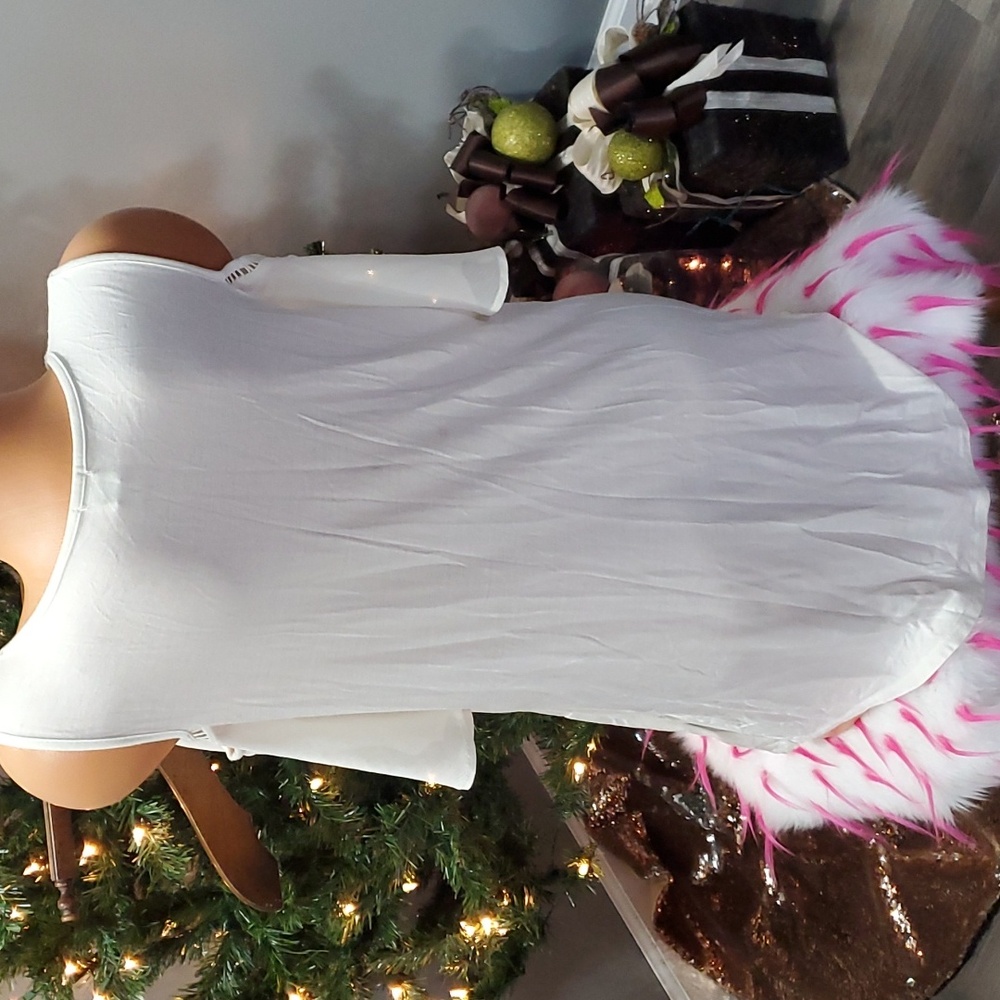 A.moon pleated crochet cold shoulder top blouse L NWOT off white - Picture 4 of 6